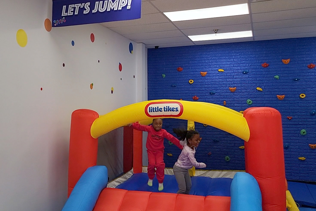 Fun Zone Raleigh Drop In Care - Let's Jump